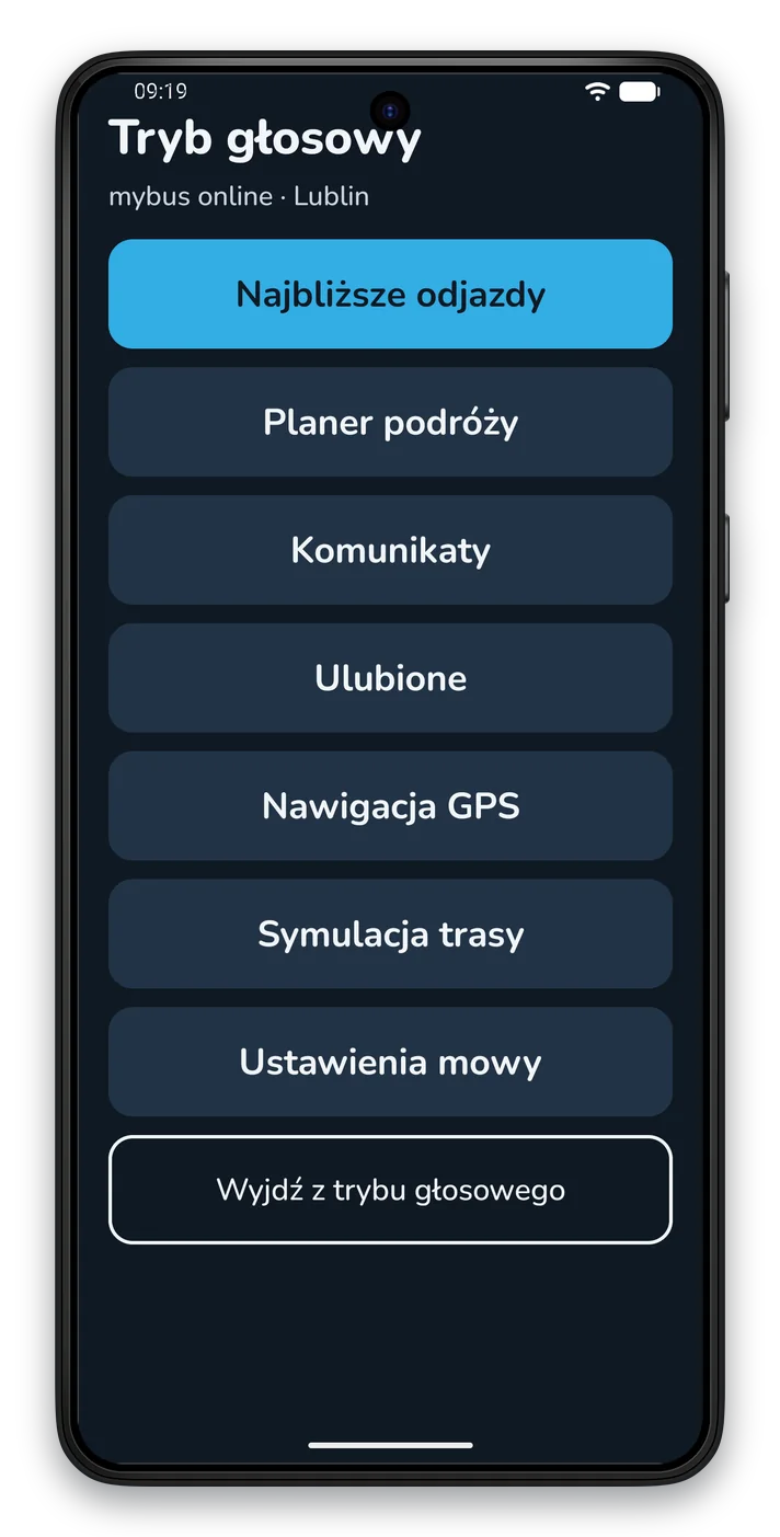 Ekran trybu głosowego: duże przyciski „Najbliższe odjazdy”, „Planer podróży”, „Komunikaty” i „Ulubione” na ciemnym tle